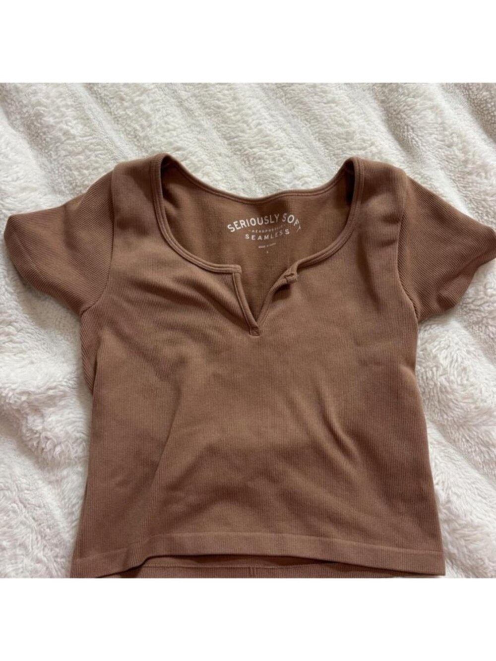Aeropostale brown cropped top #cropped #basics
